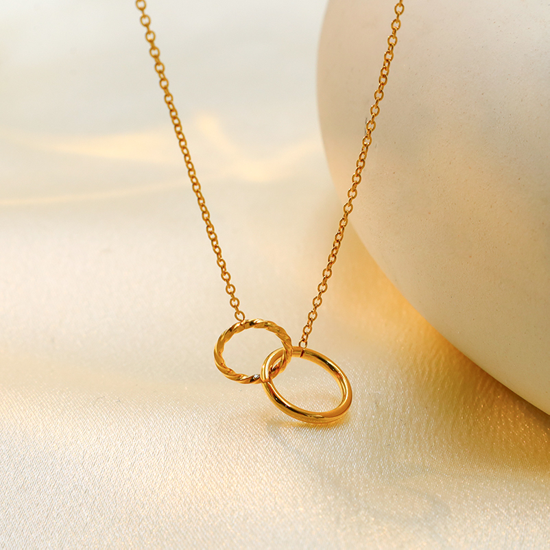 【‼️最安値‼️】Llife DOUBLE RING PENDANT New Double Ring Pendant Necklace Stainless Steel Gold Plated Ring