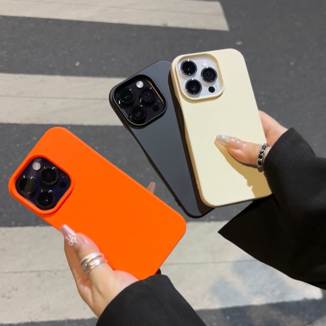 Luxury Half Pack Anti Fingerprint Matte Solid Color TPU Phone Case for iPhone 16 15 14 13 12 11 Pro Max Plus