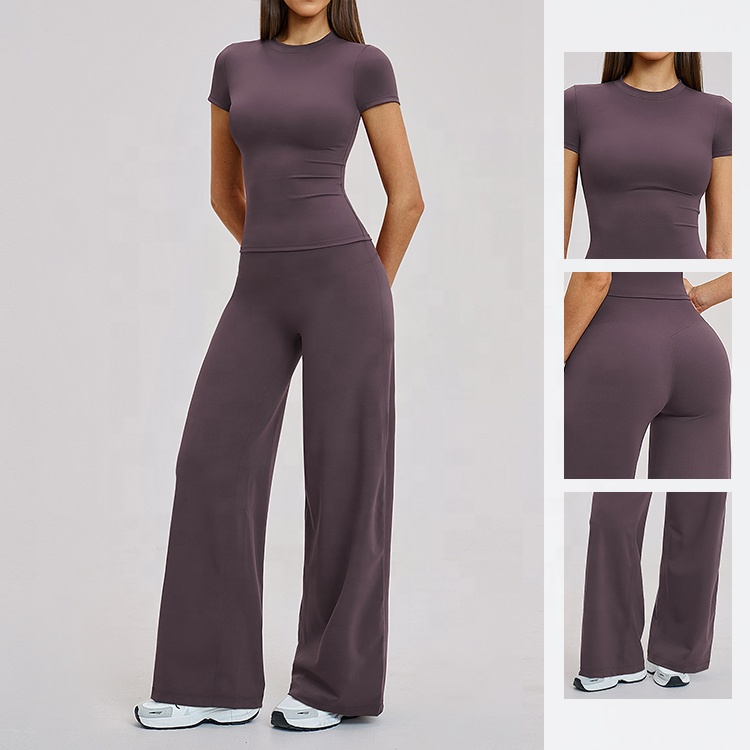 Yoga Set Solid High-Waisted Loose Shorts Tight-Fitting Short-Sleeve Top Eco-Friendly Breathable Sports Fitness Set Outdoor