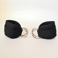 Manchons de cheville noirs rembourrés pour machine à câble de gym, pour exercices de renforcement des fessiers