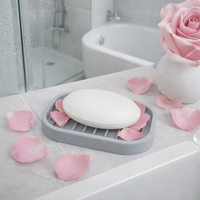 Savon nettoyant pour la zone intime, aux ingrédients propres et doux, formule à pH équilibré, huiles essentielles