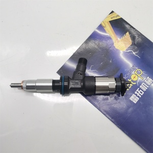 Inyector E320E E323E E324E 295050-0331 T409982 Inyector de Combustible para Motor C7.1 370-7280 3707280 370-7282 344-3316 418-3229 370-7287 - Product Image 1