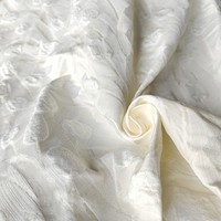Tela Jacquard de Poliéster Texturizada con Diseño Floral Etéreo Premium OEM ODM para Chaquetas de Lujo, Personalización de Fábrica