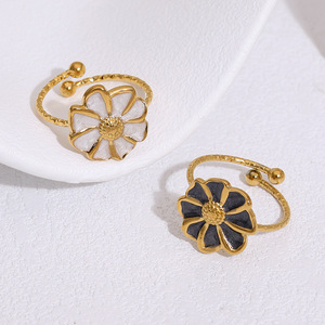 ZGBROTHERS JR1043 Vintage Oil Drop 18k Gold Plated Stainless Steel Flower <b>Ring</b> for Women Jewelry Wholesale - Product Image 1