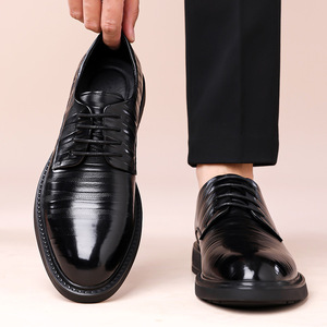 Chaussures habillées en cuir véritable pour hommes, style Oxford, à bout pointu, à lacets, antidérapantes, pour le bureau et la carrière, semelle extérieure en caoutchouc, collection automne - Product Image 3