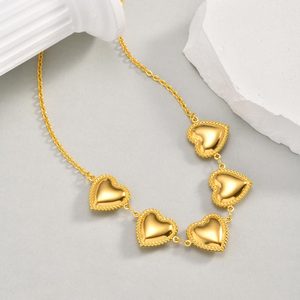 Collar de cadena plana de acero inoxidable para mujer, con cruz y corazón, dorado, moderno, multicapa, estilo retro, de moda, para verano, cadena para clavícula - Product Image 6