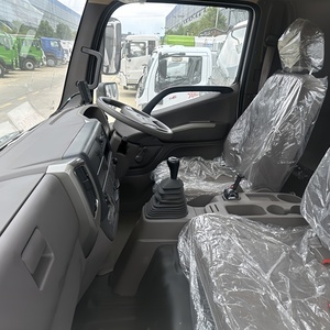 Camion compacteur léger Foton 4x2 diesel pour la collecte des déchets compressés - Product Image 3