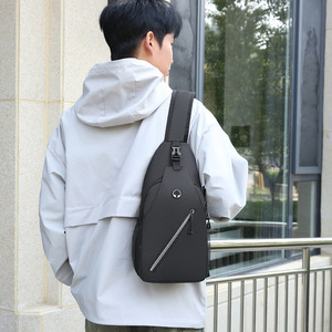 Bolso de pecho para hombre, tela Oxford, multifuncional, ultraligero, para uso diario, deportivo, informal, bolso de hombro, gris oscuro - Product Image 1