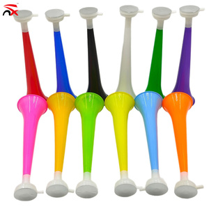 Kit de bruiteurs personnalisés avec logo pour supporters, cornes en plastique, pompons de cheerleading et bâtons gonflables pour matchs, carnavals et célébrations - Product Image 6