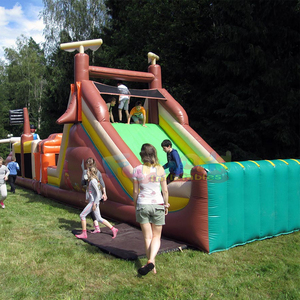 Castillo inflable comercial para fiestas de carnaval al aire libre, con tobogán, gran pista de obstáculos inflable de piratas en venta. - Product Image 4