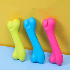 Jouets <span class=keywords><strong>à</strong></span> mâ<span class=keywords><strong>cher</strong></span> pour <span class=keywords><strong>chien</strong></span> en silicone caoutchouc non toxique en forme d'os, prix de gros bon marché, fabriqués en Chine - Product Image 1