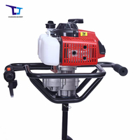Tarière thermique industrielle 63 cm³ 2,4 kW 2 temps en métal pour le creusement de trous de clôture