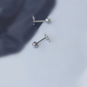 Elegantes Pendientes de Mariposa de Aleación de Estaño Dorados con Cierre de Rosca, Granate Hipoalergénico, Certificado por Terceros, Joyería al por Mayor Unisex GOL - Product Image 3