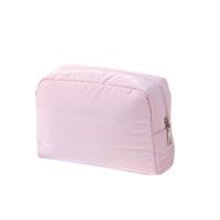 Pochette de maquillage matelassée en duvet, douce et moelleuse, sac de rangement pour le maquillage de voyage, imperméable, matelassé, léger, sac à main gonflé