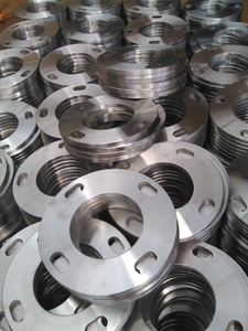 Brida de Tubería OEM de Alta Resistencia No Estándar - Material de Acero al Carbono/Acero Inoxidable, Presión Personalizada, Tratamiento de Superficie RF, 1/2"-80" - Product Image 3