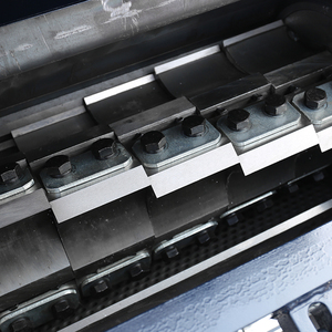 Trituradora de Plástico de <span class=keywords><strong>Motor</strong></span> Único Súper Potente, Trituradora de Reciclaje Integrada para Procesar Residuos de Inyección de PE/PP/PVC/PET/ABS Más Duros - Product Image 4