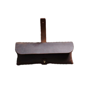 <span class=keywords><strong>Astuccio</strong></span> Vintage in Vera Pelle di Vacchetta per <span class=keywords><strong>Uomo</strong></span>, Portapenne per Scuola e Ufficio con Chiusura a Fibbia e Cinturino - Product Image 5