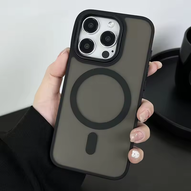 Factory Direct Luxury for iPhone 17 18 Pro Max Case Matte Soft Touch Cover Shockproof Magnetic Mobile Phone Case Wholesale