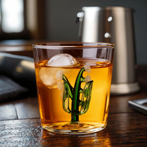 Léger luxe créatif nouveau Design plante fleur verre tridimensionnel Lily Valley cloche orchidée verre à vin gobelet 301-400ml - Product Image 1