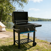 Barbecue portable moderne pour camping et pique-nique, avec étagère latérale unique, grand fumoir en fer thermolaqué et grille de maintien au chaud