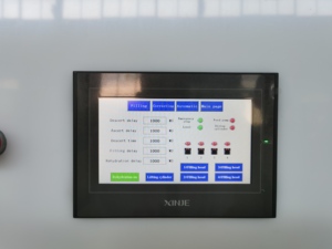 Machine semi-automatique à quatre têtes pour liquides (boissons, <span class=keywords><strong>eau</strong></span> pure, produits chimiques, détergent, blanchiment) pour bouteilles en plastique, anti-corrosion, numérique - Product Image 5