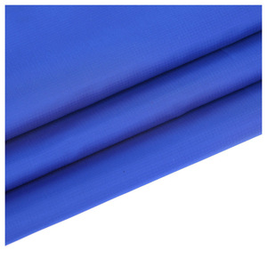 Tissu de tente en nylon Silnylon Hamac <span class=keywords><strong>Tarp</strong></span> 10D 15D 20D Nylon Ripstop avec revêtement en silicone imperméable 5000MM <span class=keywords><strong>ultra</strong></span> léger - Product Image 3