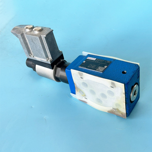 วาล์วไฮดรอลิกแบบปรับสัดส่วนรุ่น Z3DREE10VP2-1X200XLG24K31F1V - Product Image 2