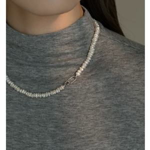 Collar de Perlas Naturales de Forma Barroca Apiladas para Mujer, Versátil, Ligero, de Lujo, Cadena Irregular para Clavícula, para Suéteres - Product Image 4