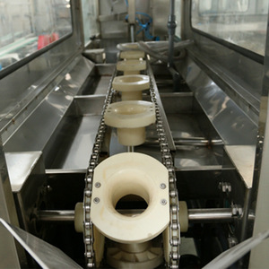 <span class=keywords><strong>Prix</strong></span> d'usine 100-500 BPH Machine de remplissage automatique de bouteilles d'eau minérale de 20 l 19l 5 gallons - Product Image 5