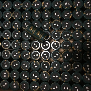 Sản xuất tại Trung Quốc linh kiện điện tử cổ phiếu cũ tụ điện điện 100v10000uf 35*70 - Product Image 3