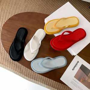 Sandales tongs pour femmes à bout rond, semelle épaisse et lanières tressées, modèle 2026, pour la plage et l'extérieur - Product Image 1