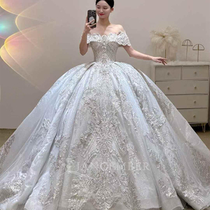 Nouvelle Robe de Mariée de Luxe Lsjj63 avec Perles et Strass, Style Princesse, pour un Look Rêveur et Élégant - Product Image 5