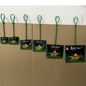 Épuisette pour poissons <span class=keywords><strong>d</strong></span>'aquarium - Épuisette carrée portative de 3 pouces pour poissons rouges et poissons tropicaux avec crochet, sûre et douce pour tous les types de poissons - Product Image 3