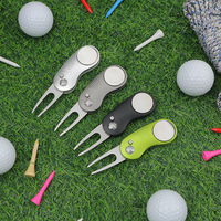Fourche de golf portable en alliage de zinc, outil de réparation de divots magnétique, vente directe usine, accessoire de golf métallique personnalisé OEM ODM