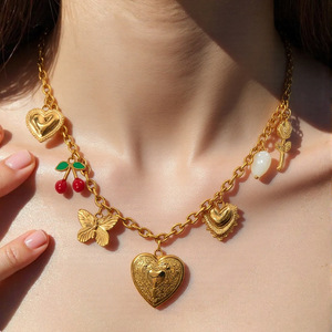 Collar de Acero Inoxidable con Colgante de Corazón, Chapado en Oro de 18K, con Dije de Mariposa en Forma de U, Cadena para Clavícula para Mujer, Joyería de Regalo - Product Image 4