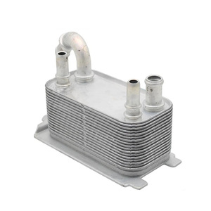 หม้อน้ำวอลโว่ 6G917A095 ระบายความร้อนด้วยน้ำ สำหรับ S80 V70 XC70 XC60 อะไหล่ทดแทน - Product Image 1