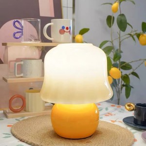 Lámpara de Mesa con Forma de Hongo, Color Crema Amarillo, Casquillo E27, Fuente de Alimentación, Luz Ambiental, Lámpara de Noche para Dormitorio - Product Image 2