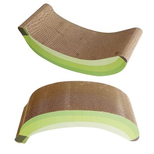 Rascador para gatos de cartón corrugado de alta calidad, con forma de plátano grande, resistente a arañazos y al desgaste, de fábrica. - Product Image 4