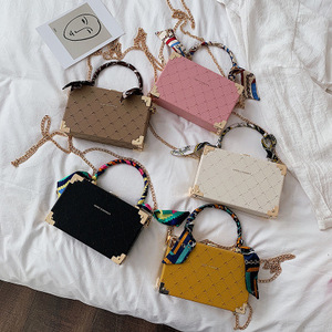 กระเป๋าแมสเซนเจอร์ขนาดเล็กสไตล์เกาหลี,กระเป๋าทรงสี่เหลี่ยมขนาดเล็กสะพายไหล่ข้างเดียวทำจากผ้าไหมพกพาได้สำหรับผู้หญิงปี<span class=keywords><strong>2020</strong></span> - Product Image 2