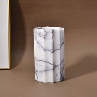 Décorations minimalistes modernes vases en marbre blanc pour tombes grand vase en pierre de table design fait à la main