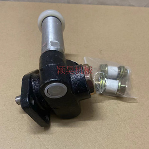 Pompe à huile pour excavatrice 105220-7560 6BG1, pompe de transfert de carburant pour OLIVER, remplacement et réparation - Product Image 3