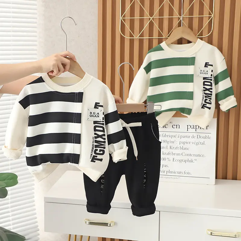 2023 New Arrival chàng trai quần áo bán buôn Tracksuit nhà sản xuất trẻ em mặc bán buôn trẻ em Bộ đồ thể thao Hoodies & áo nỉ