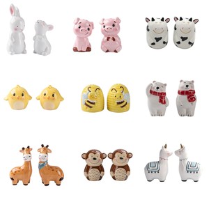 Mini secoueur à sel et poivre en céramique, forme de <span class=keywords><strong>lapin</strong></span>, blanc et noir personnalisé, jetable - Product Image 1