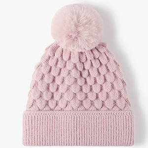 <span class=keywords><strong>2023</strong></span> gorro acanalado de <span class=keywords><strong>invierno</strong></span> de alta calidad para mujer, gorro suave y cálido, gorro de esquí con pompón para mujer, gorros de <span class=keywords><strong>invierno</strong></span> suaves y cálidos, gorros, gorro - Product Image 2