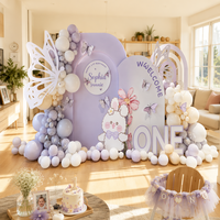 Toile de fond pour 1er anniversaire sur le thème de la forêt, rose, avec friandises, animaux de la jungle, panneau KT, ensemble de ballons, fond de fête pour photomaton