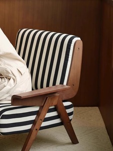 Poltrona Singola in Stile Vintage Francese, in Legno Massello e Gomma, Marrone, Design Art Deco, per Soggiorno e Balcone - Product Image 4