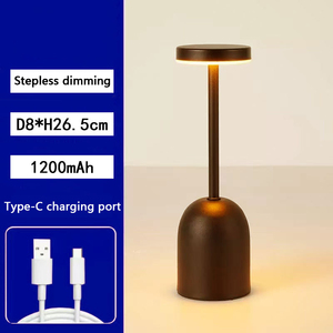 Lampe de table nordique transfrontalière en forme de I, lampe d'ambiance LED d'extérieur rechargeable, lampe de bar et veilleuse USB style industriel - Product Image 6