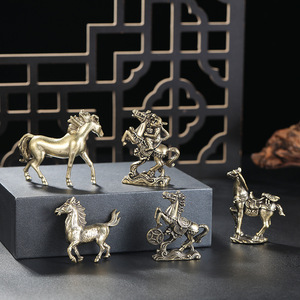 Figura Decorativa de Metal del Zodiaco del Caballo, Hecha a Mano, para Decoración de Hogar, Oficina o Escritorio, Regalo - Product Image 1