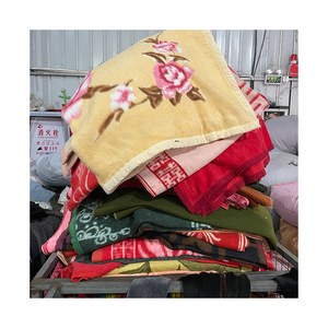 Venta al por mayor mixta Ukay fardos <span class=keywords><strong>tienda</strong></span> de <span class=keywords><strong>segunda</strong></span> <span class=keywords><strong>mano</strong></span> usado bebé ponderado manta Bale de <span class=keywords><strong>segunda</strong></span> <span class=keywords><strong>mano</strong></span> - Product Image 3