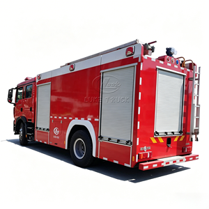 Camión de Bomberos HOWO de Tamaño Óptimo, 8cbm, Tanque de Agua y Espuma de 8000L, Vehículo Contra Incendios Versátil para la Protección Comunitaria - Product Image 1